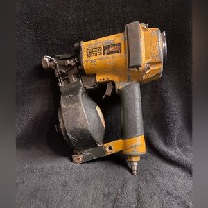 Original Stanley B 0TITCH Ridge Runner nail gun this is a pre-love item
